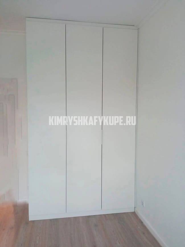 Распашные шкафы Кимры