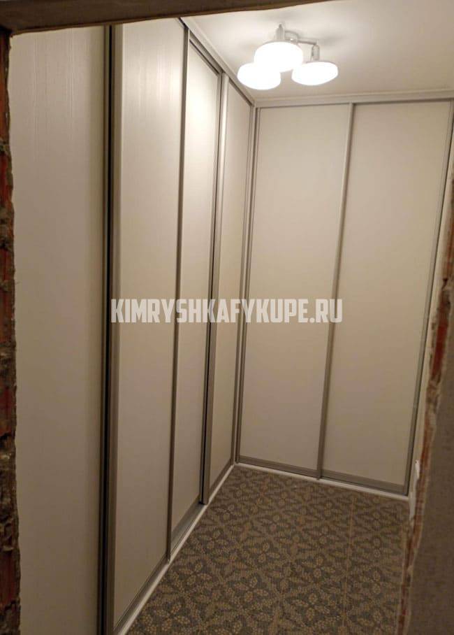 Шкафы угловые Кимры