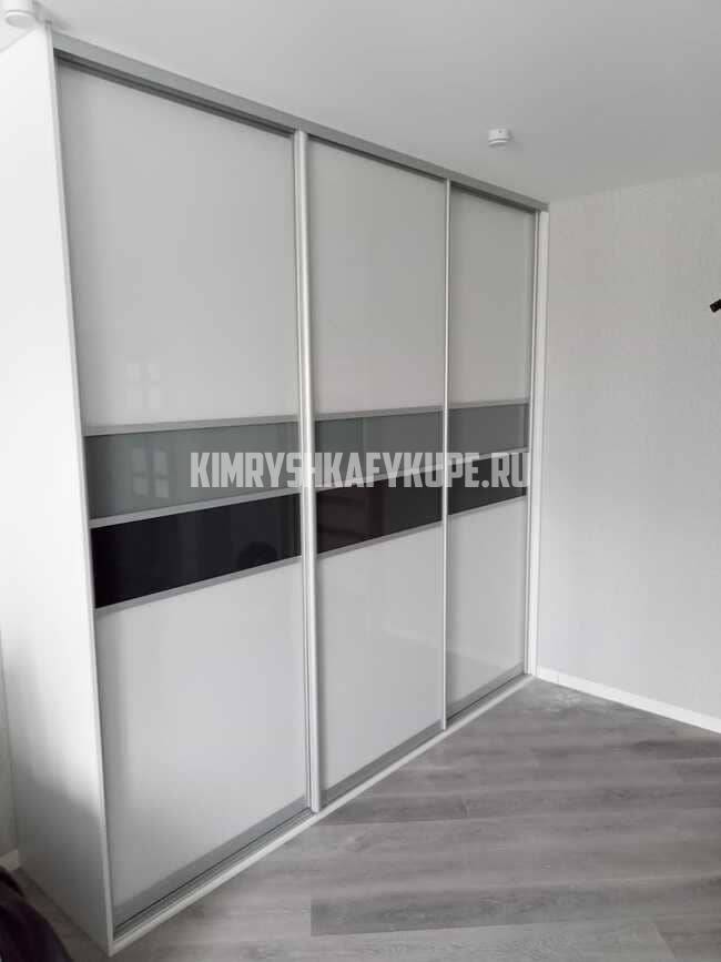 Шкафы в спальню Кимры