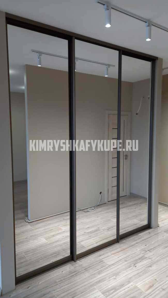 Шкафы в спальню Кимры